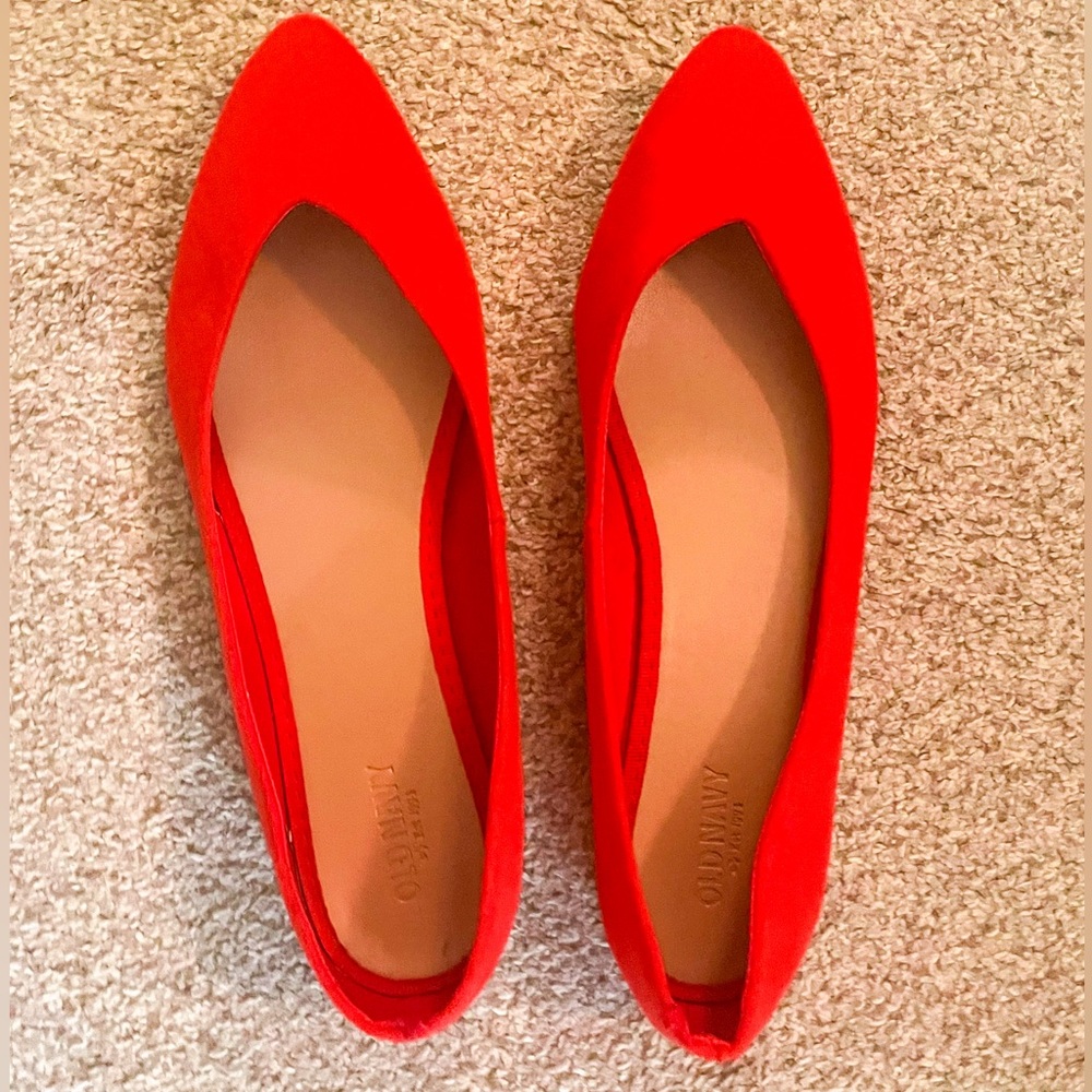 Old Navy Red Suede Flats-size 9